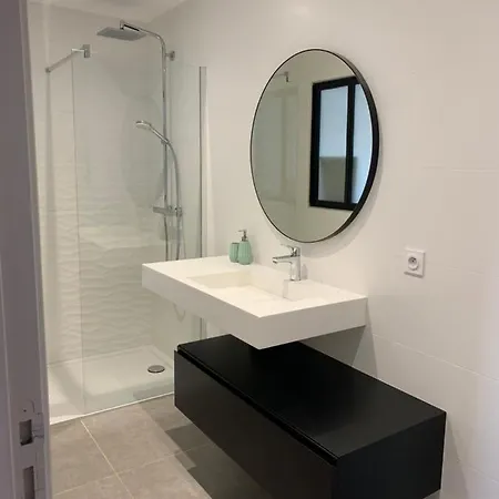 Appartement Saint-Péray : La Chapelle du Prieuré Extérieur photo